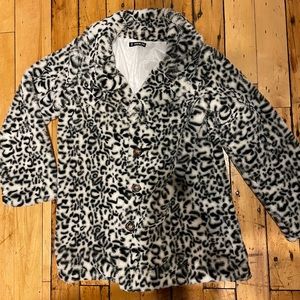 White Leopard print fur coat SHEIN